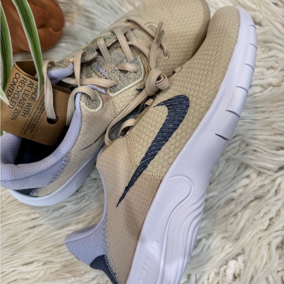 New🌿Nike Experience Run 11 Road Running Shoes - Picture 4 of 6